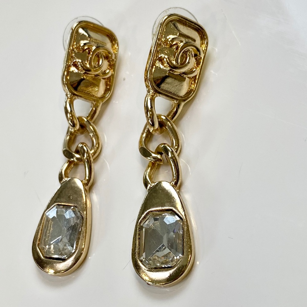 Rhinestone drop earrings